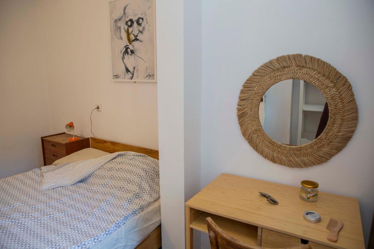 Central Sofia 3-Bedroom Apartment - Urban Art Gallery - Free Parking! Exterior photo